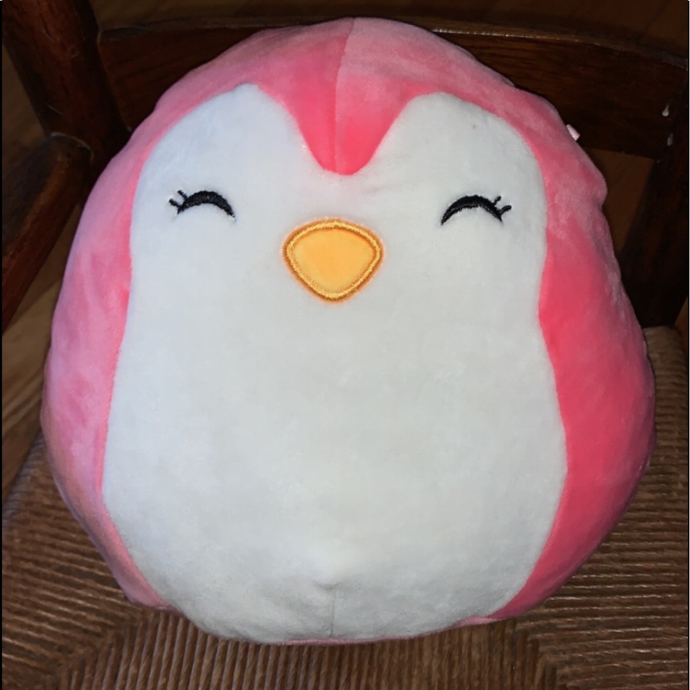 ✨8” Piper the Pink Penguin Squishmallow✨